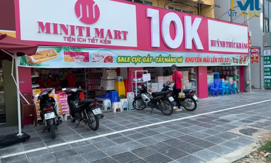 Cửa hàng tiện lợi Miniti Mart tại Huỳnh Thúc Kháng